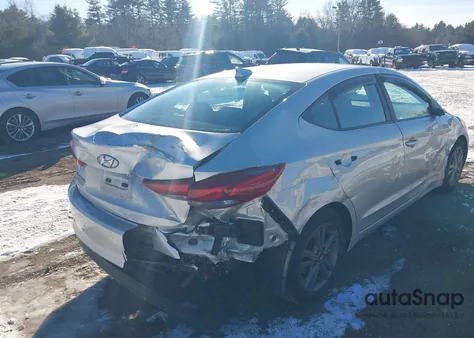 2018 Hyundai Elantra Sel z USA, uszkodzony, nr VIN 5NPD84LF0JH337791